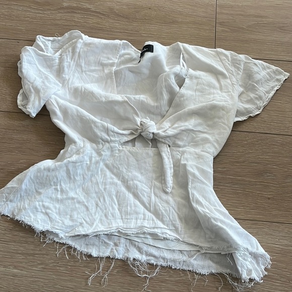 Lulus Tops - Lulus Small Short Sleeved Tied Top